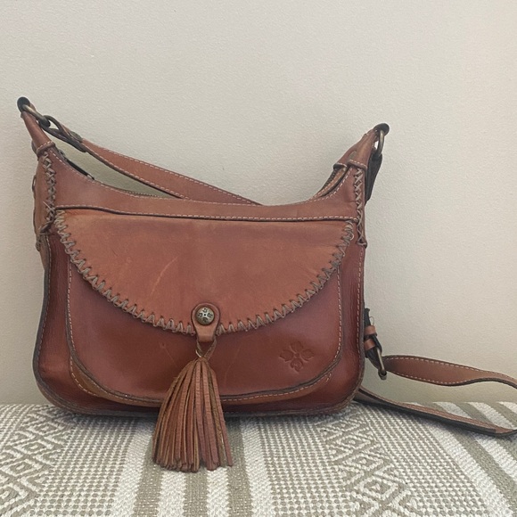Patricia Nash Camilia Tan Leather Cross Body  Shoulder Bag crossbody tassel boho - Picture 1 of 16